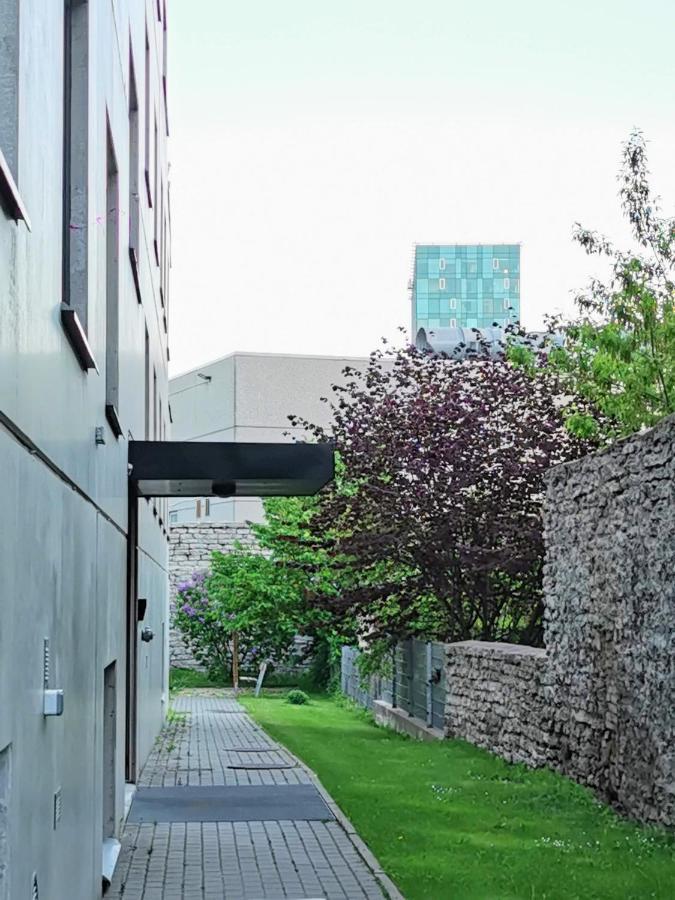 Scandian Apartments - City Hub Tallinn Exteriör bild